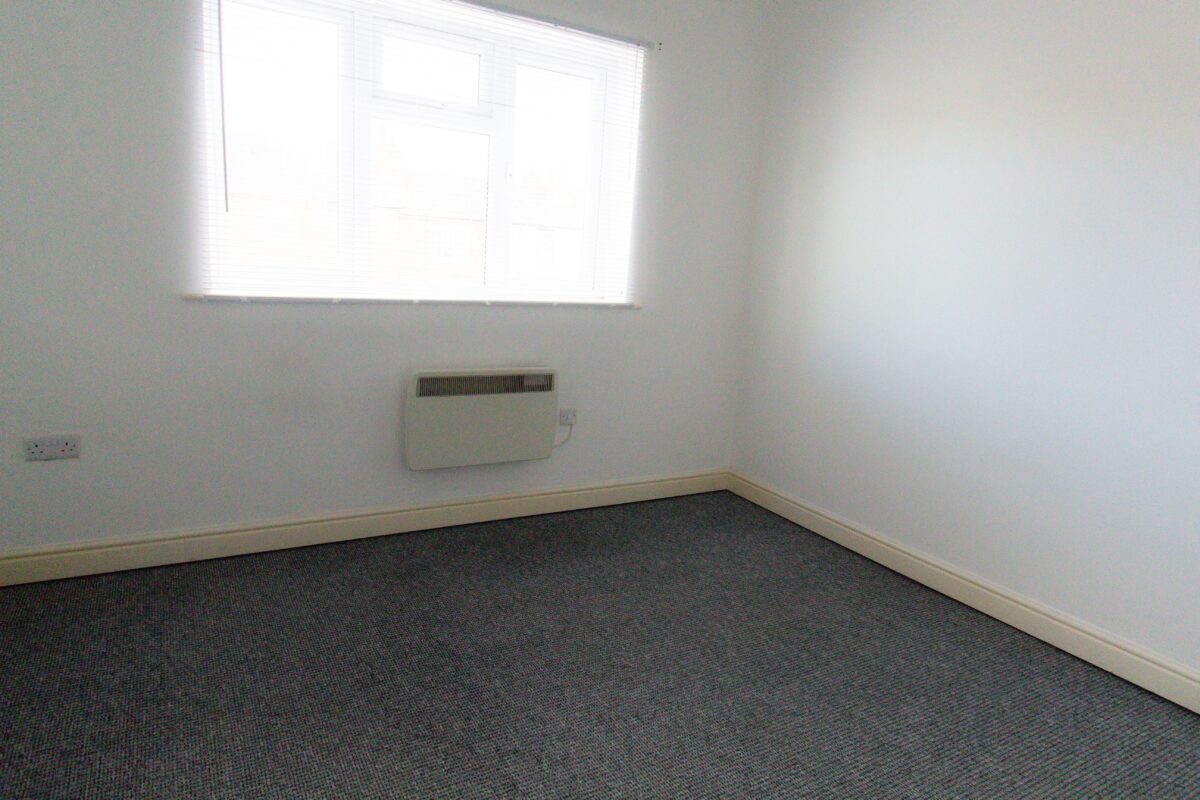 1 Flat C Hermit Street Sincil Bank, Lincoln, Lincolnshire, LN5 8EF