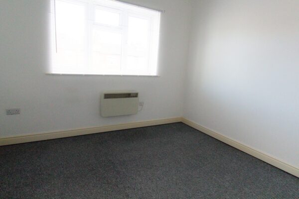 1 Flat C Hermit Street Sincil Bank, Lincoln, Lincolnshire, LN5 8EF