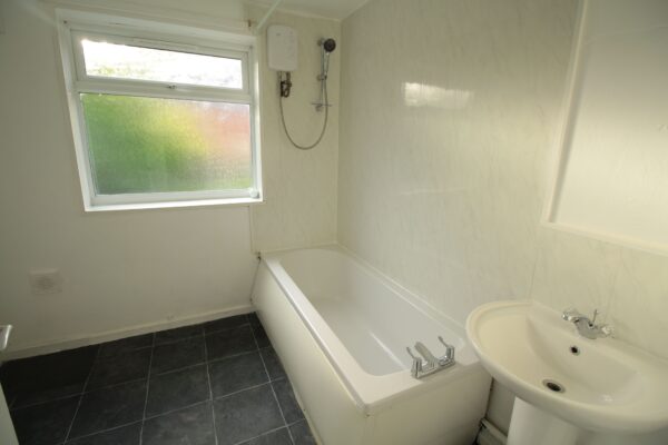 71b Flat Portland Street, Lincoln, Lincolnshire, LN5 7LB
