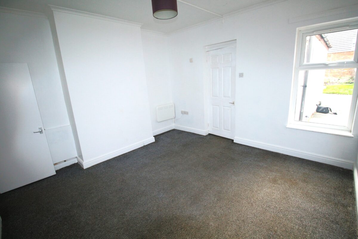 71b Flat Portland Street, Lincoln, Lincolnshire, LN5 7LB