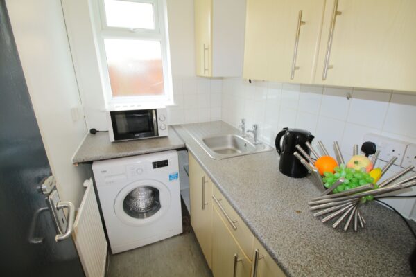 Flat A, 34 Ripon Street, Lincoln, Lincolnsire, LN5 7NL