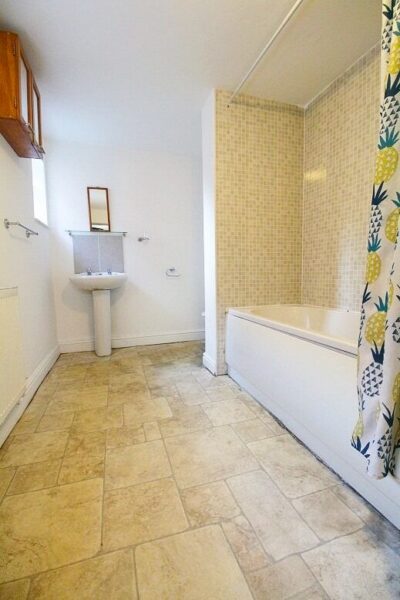 69 Ripon Street Sincil Bank, Lincoln, Lincolnshire, LN5 7NH