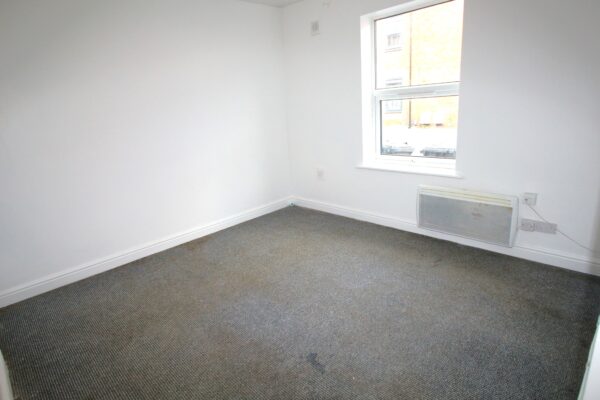 71b Flat Portland Street, Lincoln, Lincolnshire, LN5 7LB