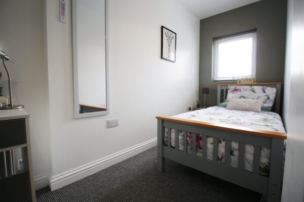 219 Monks Road, Lincoln, Lincolnshire, LN2 5JS