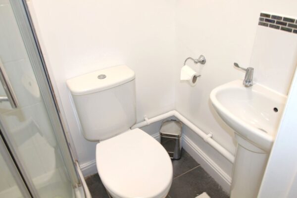 130 Monks Road, Lincoln, Lincolnsire, LN2 5PH