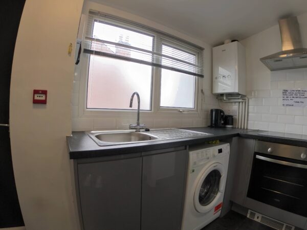 219 Monks Road, Lincoln, Lincolnshire, LN2 5JS