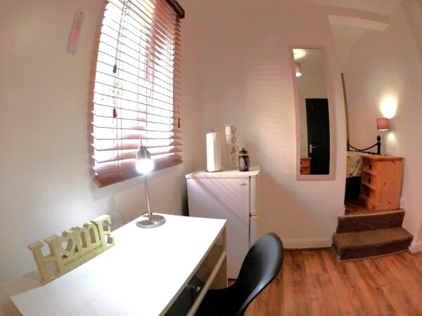 128 Monks Road, Lincoln, Lincolnsire, LN2 5PH