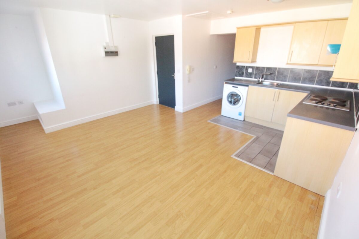 1 Flat D Hermit Street Sincil Bank, Lincoln, Lincolnsire,