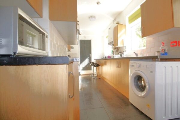 130 Monks Road, Lincoln, Lincolnsire, LN2 5PH