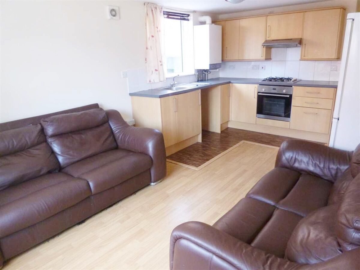 1 Flat A Hermit Street Sincil Bank - Lincoln