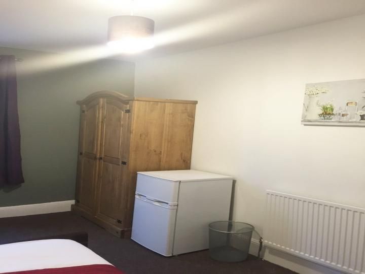 Room 4, 14 Avondale Street, Lincoln, Lincolnshire, LN2 5BL