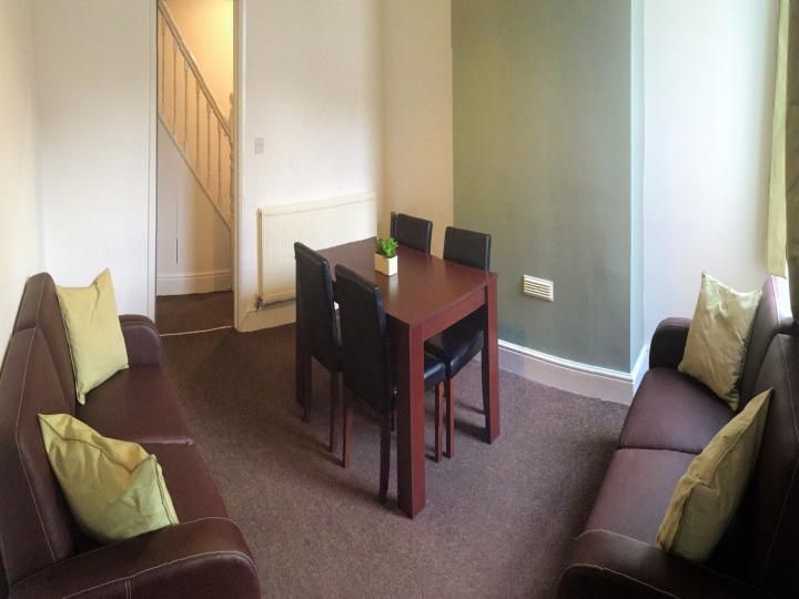 Room 4, 14 Avondale Street, Lincoln, Lincolnshire, LN2 5BL