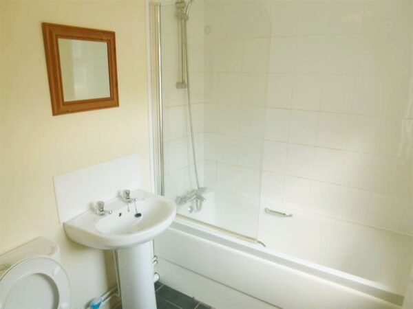 35 Oakfield Street, Lincoln, Lincolnsire, LN2 5LU