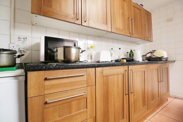 53 Canwick Road, Lincoln, Lincolnshire, LN5 8HE