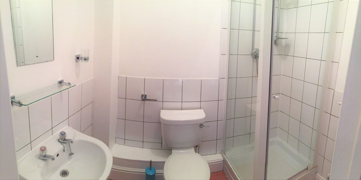 65 Monks Road, Lincoln, Lincolnsire, LN2 5HP