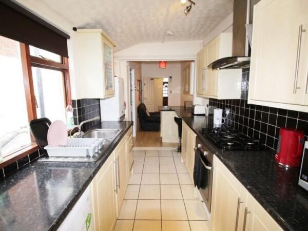 19 Vine Street, Lincoln, Lincolnsire, LN2 5HZ