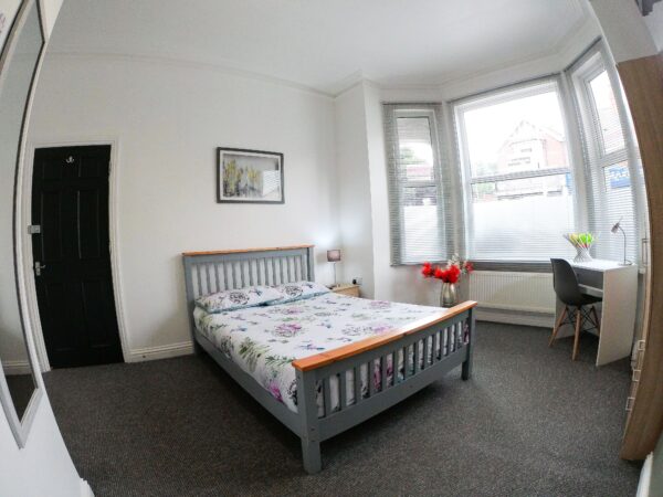 219 Monks Road, Lincoln, Lincolnshire, LN2 5JS