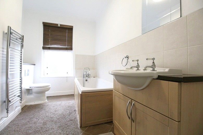 22 Vine Street, Lincoln, Lincolnshire, LN2 5HZ