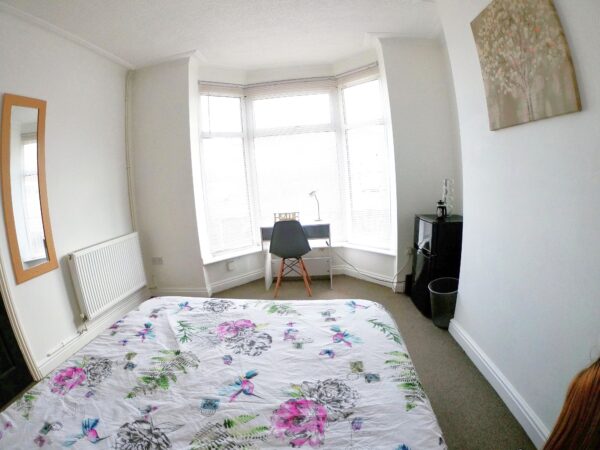 51 Canwick Road, Lincoln, Lincolnsire, LN5 8HE