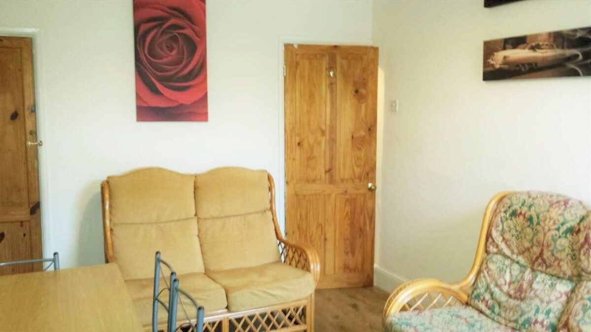 73 Thesiger Street, Lincoln, Lincolnshire LN5 7UY