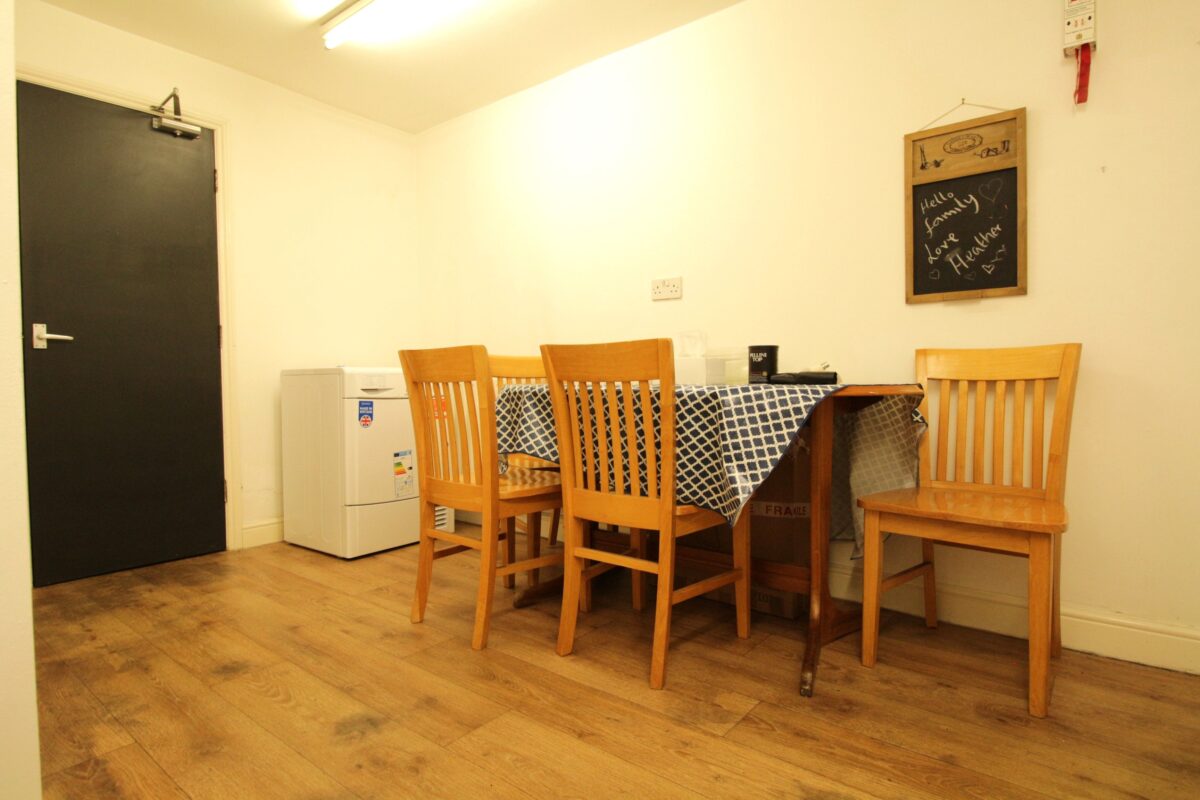 65 Monks Road, Lincoln, Lincolnshire, LN2 5HP