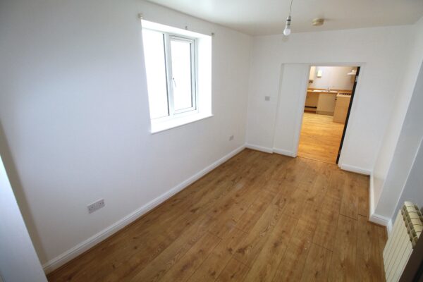 143 Flat B Newark Road Bracebridge, Lincoln, Lincolnshire, LN5 8NQ, United Kingdom