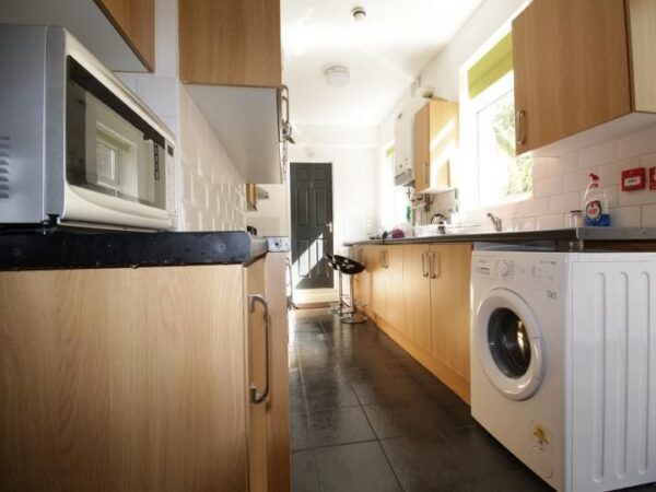 130 Monks Road, Lincoln, Lincolnshire, LN2 5PH, United Kingdom