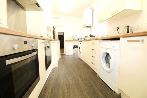 128 Monks Road, Lincoln, Lincolnshire, LN2 5PH, United Kingdom