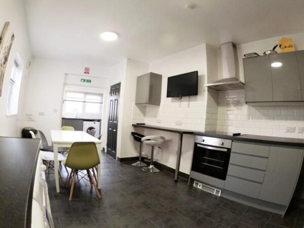 219 Monks Road, Lincoln, Lincolnshire, LN2 5JS
