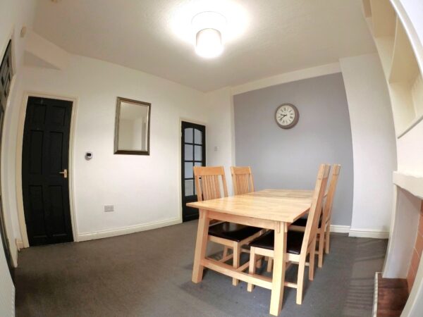 51 Canwick Road, Lincoln, Lincolnsire, LN5 8HE