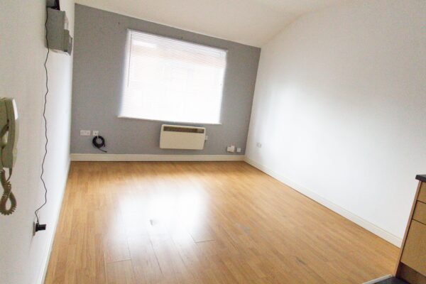 1 Flat C Hermit Street Sincil Bank, Lincoln, Lincolnshire, LN5 8EF