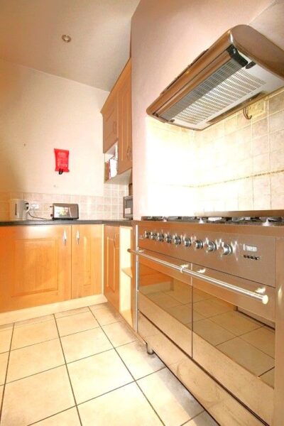 22 Vine Street, Lincoln, Lincolnshire, LN2 5HZ