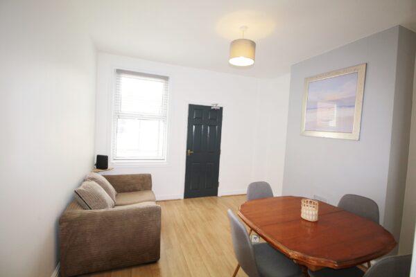 77 Canwick Road, Lincoln, Lincolnshire, LN5 8HE, United Kingdom