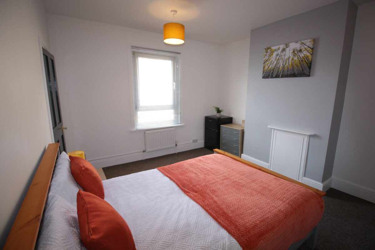 16 Carholme Road, Newland, Lincoln, Lincolnshire, LN1 1RR