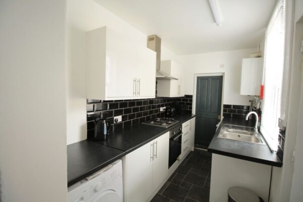 16 Carholme Road, Newland, Lincoln, Lincolnshire, LN1 1RR