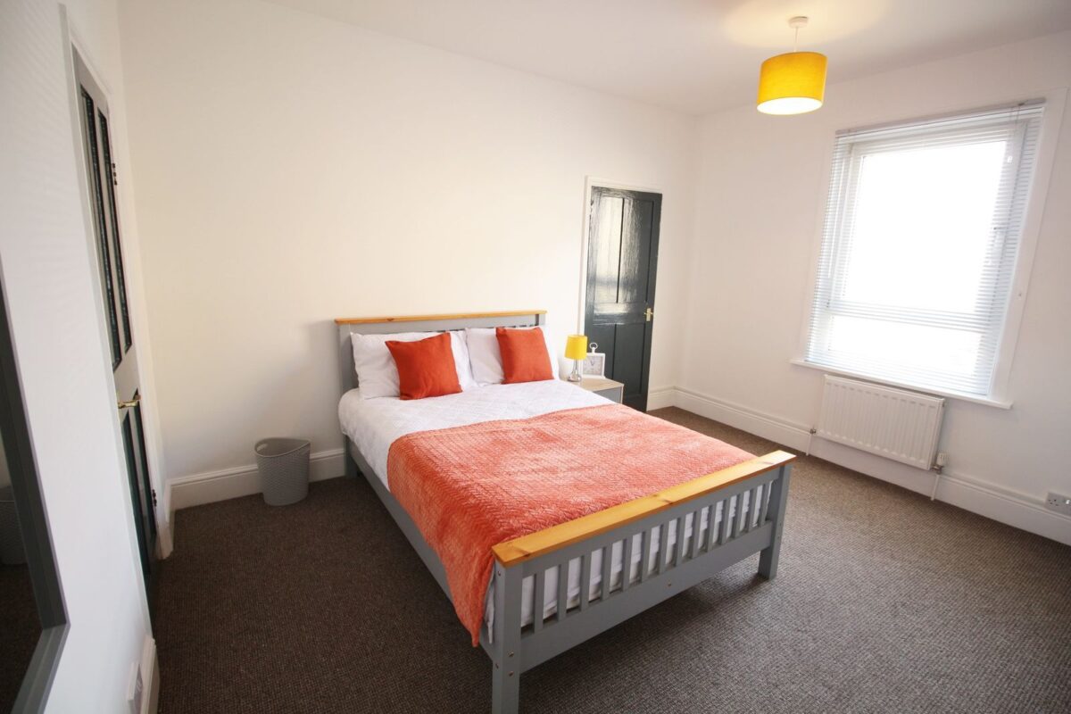 16 Carholme Road, Newland, Lincoln, Lincolnshire, LN1 1RR