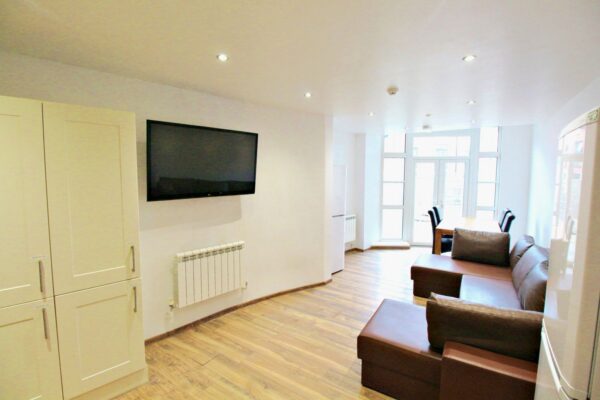 Park view, Stonebow house Block, St. Botolphs Crescent, Lincoln, Lincolnshire, LN5 8AZ