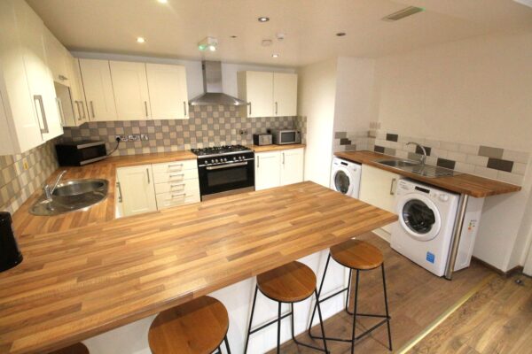 Park view, Stonebow house Block, St. Botolphs Crescent, Lincoln, Lincolnshire, LN5 8AZ