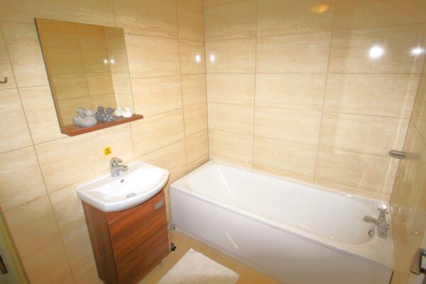 Park view, Stonebow house Block, St. Botolphs Crescent, Lincoln, Lincolnshire, LN5 8AZ