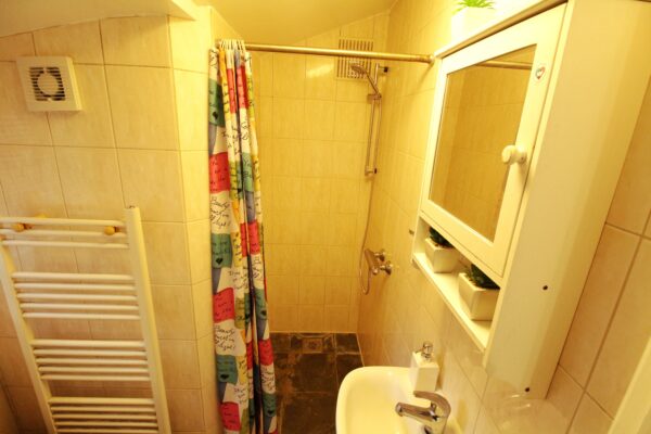 Flat 4, 23 The Avenue, Lincoln, Lincolnshire, LN1 1PD