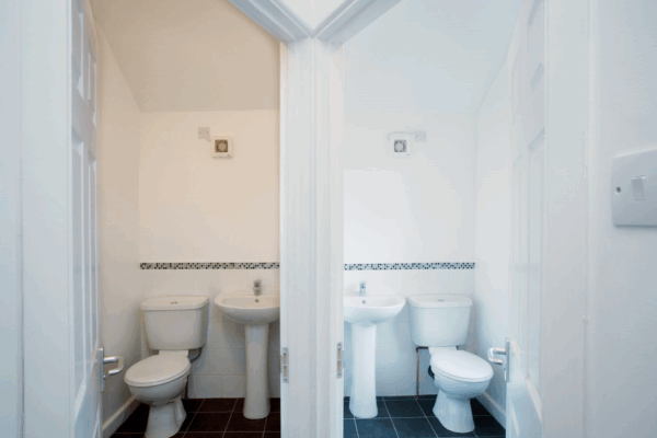 17 Collington Street, Beeston, Nottingham, Nottinghamshire, NG9 1FJ