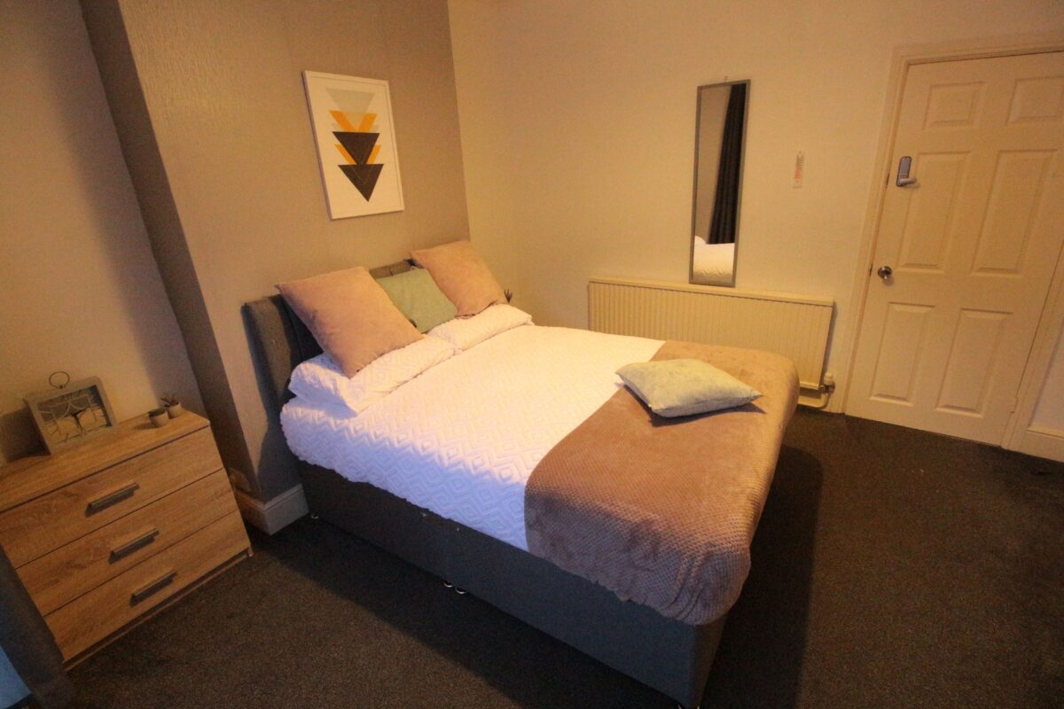 4 Whitehall Terrace, Lincoln, Lincolnshire, LN1 1PQ, United Kingdom