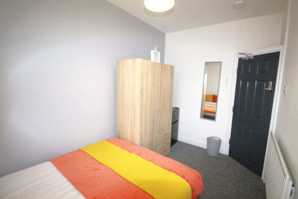 Student Accommodation 26 - 27, 77 Canwick Road, Lincoln