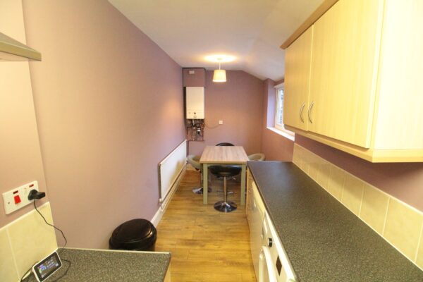 4 Whitehall Terrace, Lincoln, Lincolnshire, LN1 1PQ, United Kingdom