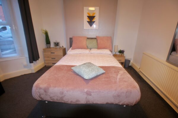 4 Whitehall Terrace, Lincoln, Lincolnshire, LN1 1PQ, United Kingdom