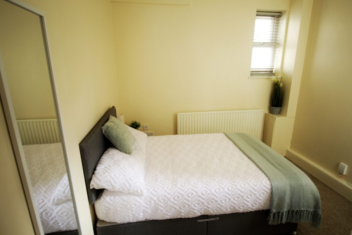 5 Newsums Villas, Carholme Road, Lincoln, Lincolnshire, LN1 1SQ