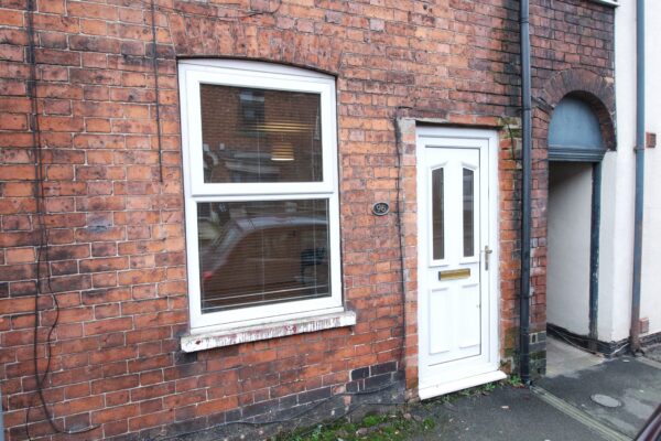 96 Newland Street West, Lincoln