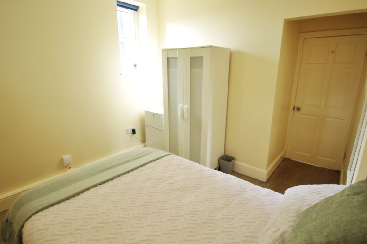 5 Newsums Villas, Carholme Road, Lincoln, Lincolnshire, LN1 1SQ