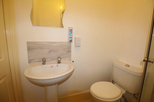 4 Whitehall Terrace, Lincoln, Lincolnshire, LN1 1PQ, United Kingdom