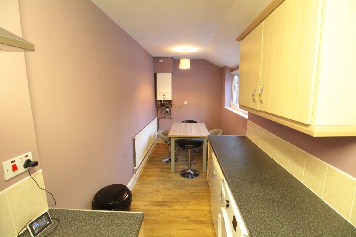 4 Whitehall Terrace, Lincoln, Lincolnshire, LN1 1PQ, United Kingdom